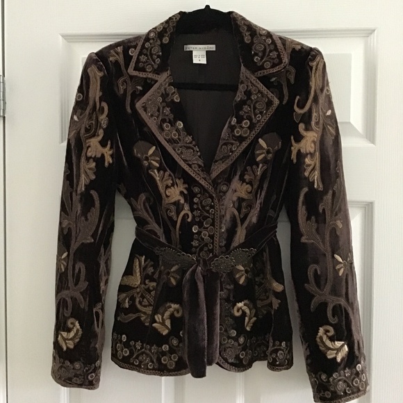 Fabulous dark brown embroidered short velvet jacket size 8 (fits size 6) NWT - Picture 1 of 9